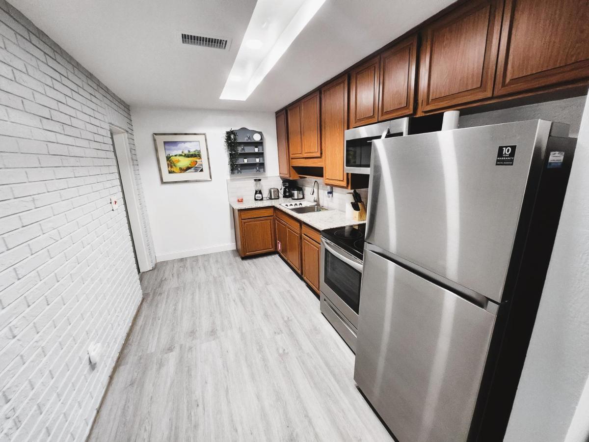 Cozy 3 Bedroom House Near Airport/Raymond Stadium/Downtown. Тампа Екстериор снимка