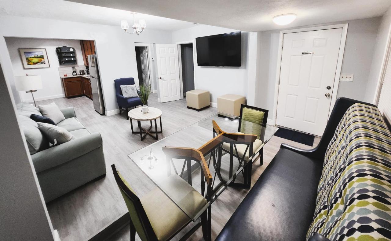 Cozy 3 Bedroom House Near Airport/Raymond Stadium/Downtown. Тампа Екстериор снимка